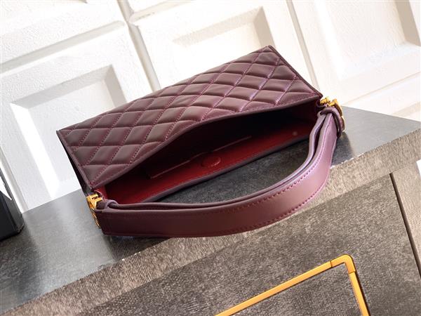 2026131204741423 700